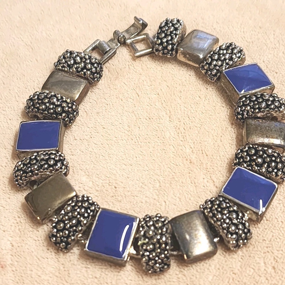 Lapis Blue & Silver Colored Link Bracelet 7.5 " With Snap Closure